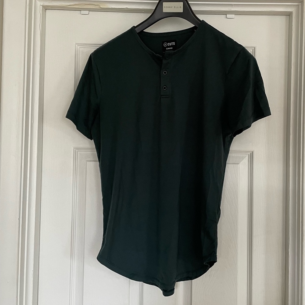 Cuts Clothing elongated henley-bonsai